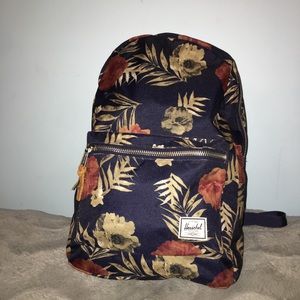 NEVER USED HERSCHEL BACKPACK